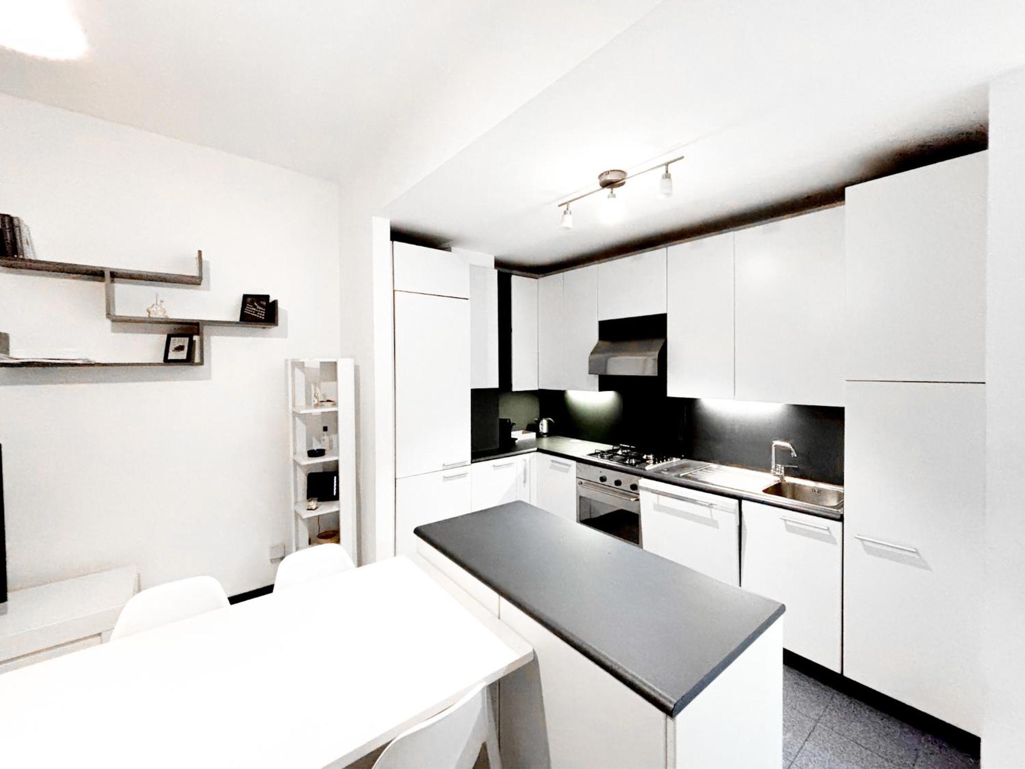 Sweet Staying At Large 3rooms In Navigli Appartement