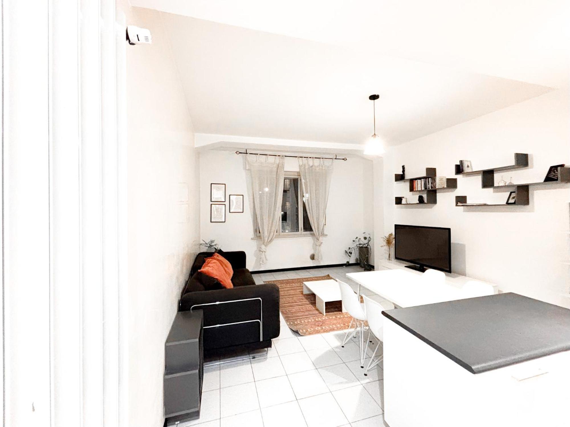 Sweet Staying At Large 3rooms In Navigli Appartement