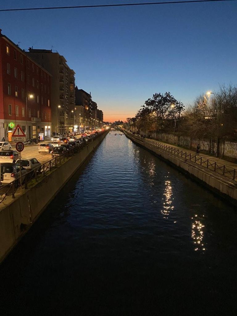 Sweet Staying At Large 3rooms In Navigli Apartment Mailand